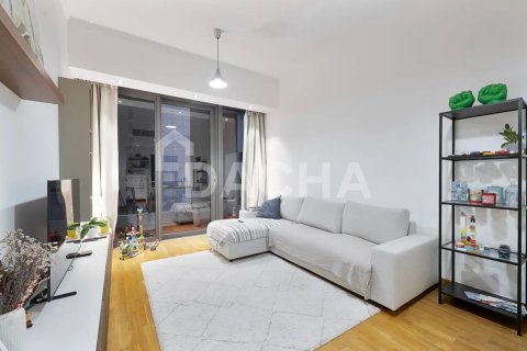 Apartment de 2 dormitorios en Silverene, UAE No. 166752 5