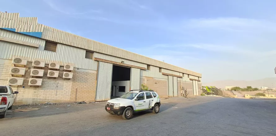 Commercial property de 600m² à Ghala, Oman No. 106720