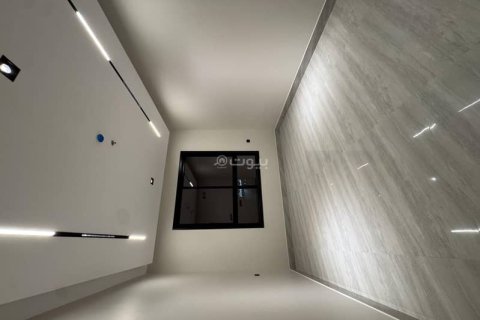 4 bedrooms Apartment in Riyadh, Saudi Arabia No. 67998 13