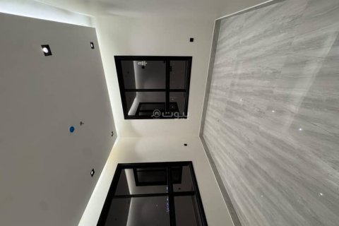 4 bedrooms Apartment in Riyadh, Saudi Arabia No. 67998 22