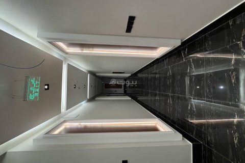 4 bedrooms Apartment in Riyadh, Saudi Arabia No. 67998 12