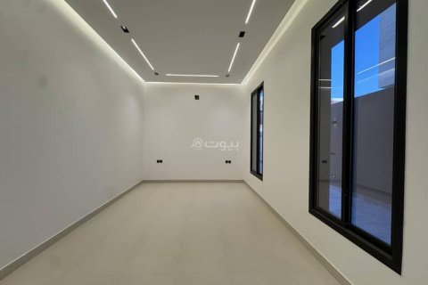 5 bedrooms Apartment in Riyadh, Saudi Arabia No. 67996 8