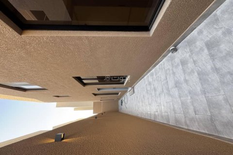 5 bedrooms Apartment in Riyadh, Saudi Arabia No. 67996 4