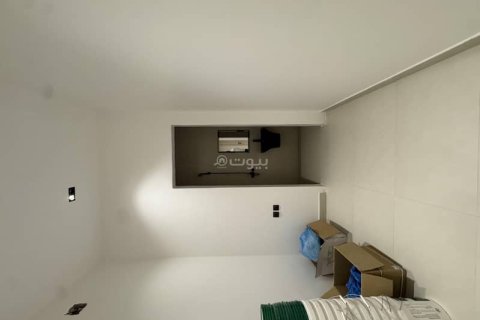 5 bedrooms Apartment in Riyadh, Saudi Arabia No. 67996 12