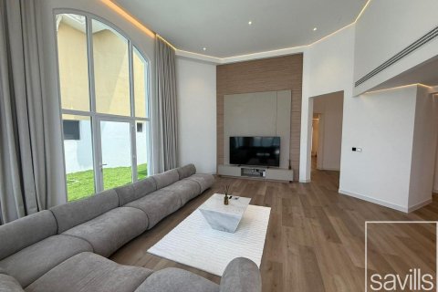 5 غرفة نوم  فيلا في Garden Homes, الإمارات العربية المتحدة رقم 194368 11