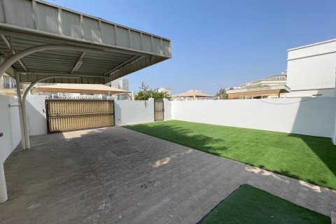 Villa Jumelée de 4 chambres à Al Ansab, Oman No. 106895 12