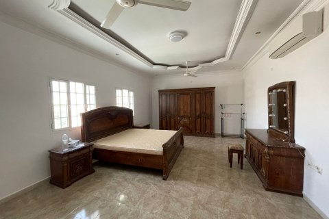 Villa Jumelée de 4 chambres à Al Ansab, Oman No. 106895 3
