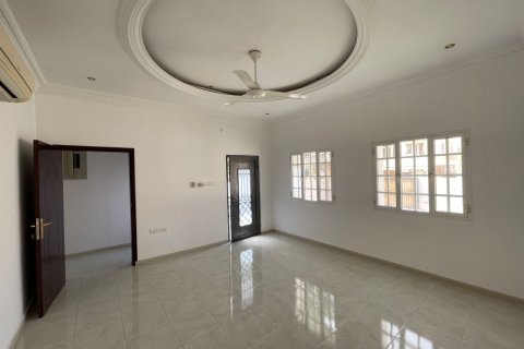 Villa Jumelée de 4 chambres à Al Ansab, Oman No. 106895 14