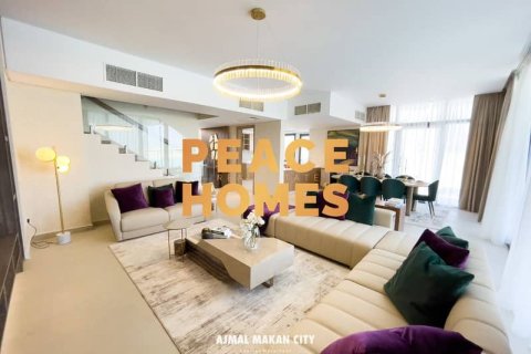 4 bedrooms Villa in Sharjah Waterfront City, UAE No. 10953 4