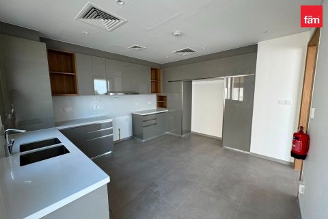 5 bedrooms Villa in Jebel Ali, UAE No. 173360 3