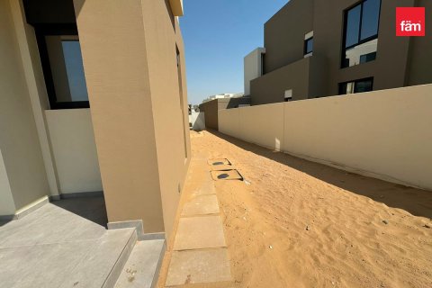 5 bedrooms Villa in Jebel Ali, UAE No. 173360 21