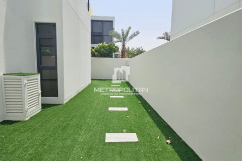 Villa de 6 dormitorios en DAMAC Hills (Akoya by DAMAC), UAE No. 129994 19