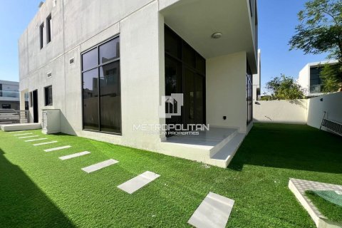 Villa de 6 dormitorios en DAMAC Hills (Akoya by DAMAC), UAE No. 129994 3