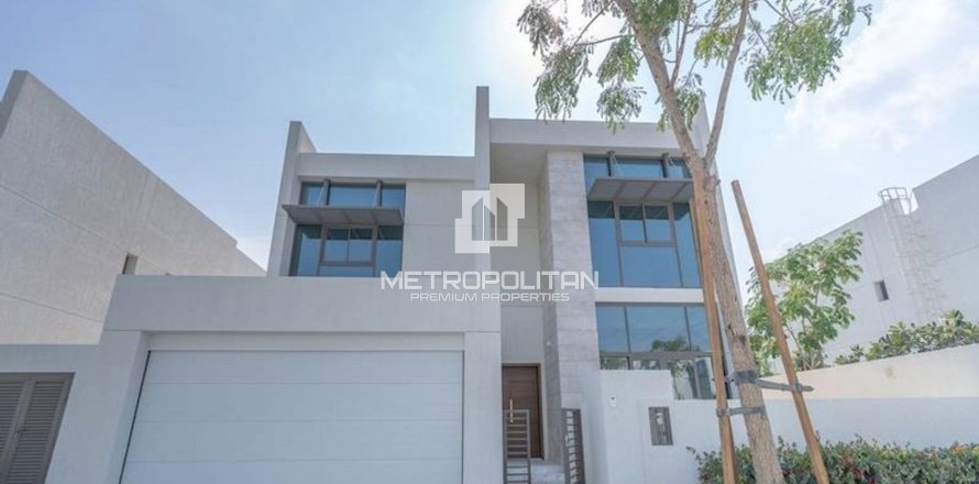 Villa de 4 chambres à District One, UAE No. 128568