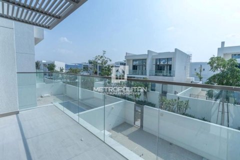 Villa de 4 chambres à District One, UAE No. 128568 16