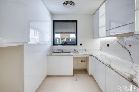 3 bedrooms Townhouse in Dubai Land, UAE No. 194172 4