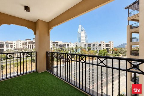 Appartement de 4 chambres à Umm Suqeim, UAE No. 163698