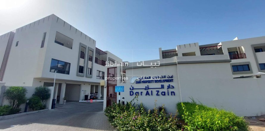 Villa de 3 chambres à As Sib, Oman No. 53383