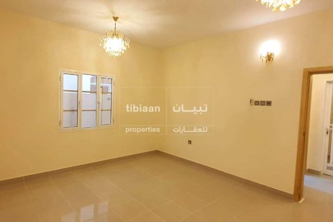 3 bedrooms Villa in As Sib, Oman No. 53384 11