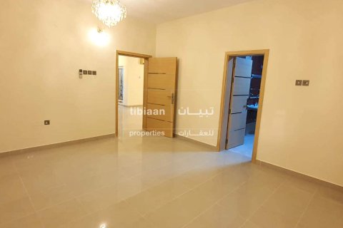 3 bedrooms Villa in As Sib, Oman No. 53384 10
