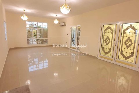 3 bedrooms Villa in As Sib, Oman No. 53384 8