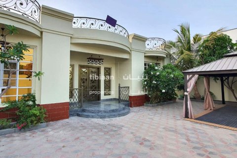 3 bedrooms Villa in As Sib, Oman No. 53384 4