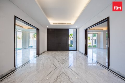 5 bedrooms Villa in Al Barsha, UAE No. 164357 13