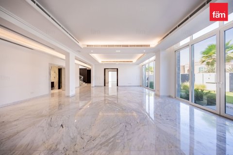 5 bedrooms Villa in Al Barsha, UAE No. 164357 7
