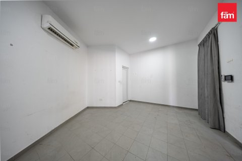 5 bedrooms Villa in Al Barsha, UAE No. 164357 15