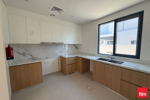4 bedrooms Townhouse in Jebel Ali, UAE No. 163276 15