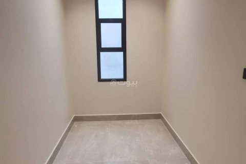 Villa de 5 chambres à Riyadh, Saudi Arabia No. 62559 15