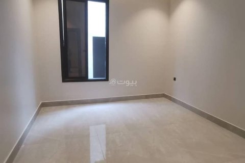 Villa de 5 chambres à Riyadh, Saudi Arabia No. 62559 7