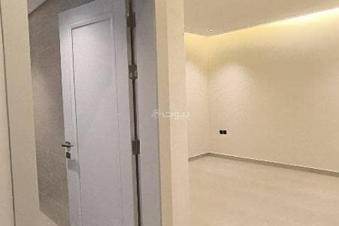 4 bedrooms Apartment in Riyadh, Saudi Arabia No. 62555