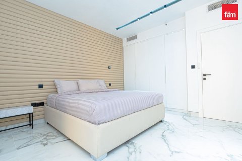 3 bedrooms Apartment in Dubai, UAE No. 120400 12