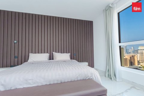 3 bedrooms Apartment in Dubai, UAE No. 120400 18