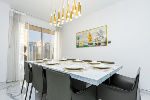 3 bedrooms Apartment in Dubai, UAE No. 120400 4