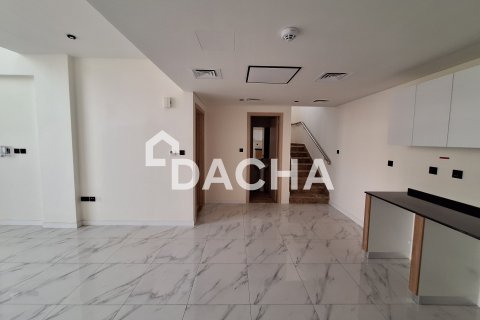 Townhouse de 3 dormitorios en Dubai Land, UAE No. 198477 17