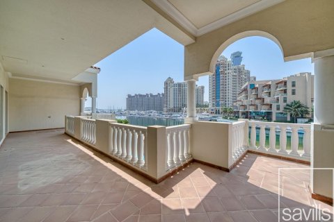 6 bedrooms Villa in Signature Villas, UAE No. 193918 13