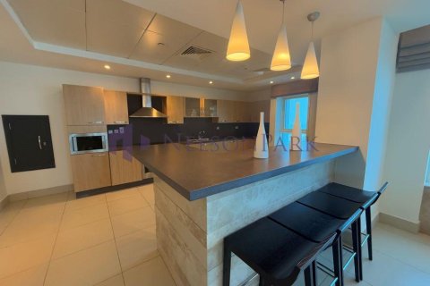 Apartment de 3 dormitorios en Doha, Qatar No. 57722 3