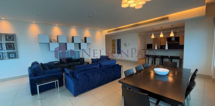 Apartment de 3 dormitorios en Doha, Qatar No. 57722