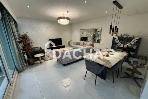 Townhouse de 3 dormitorios en Jumeirah Village Triangle, UAE No. 165675 4