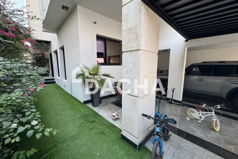 Townhouse de 3 dormitorios en Jumeirah Village Triangle, UAE No. 165675 24