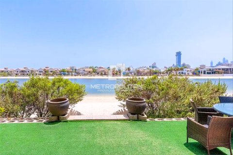 Villa de 4 chambres à Garden Homes, UAE No. 128341 9