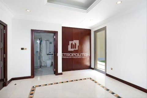Villa de 4 chambres à Garden Homes, UAE No. 128341 11