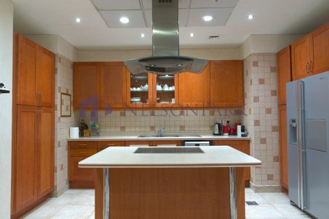 4 bedrooms Penthouse in Doha, Qatar No. 56958 26