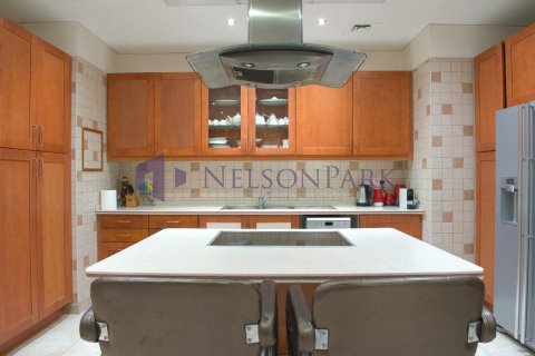4 bedrooms Penthouse in Doha, Qatar No. 56958 27