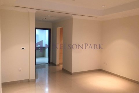 2 bedrooms Apartment in Doha, Qatar No. 56955 8