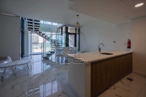 Appartement de 2 chambres à AL RAHA BEACH TOWER Al Raha Beach, UAE No. 168093