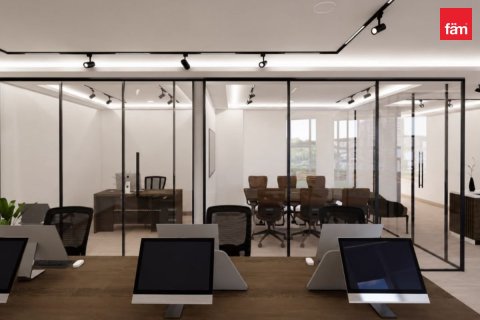 107.4m² Office in Dubai, UAE No. 186932