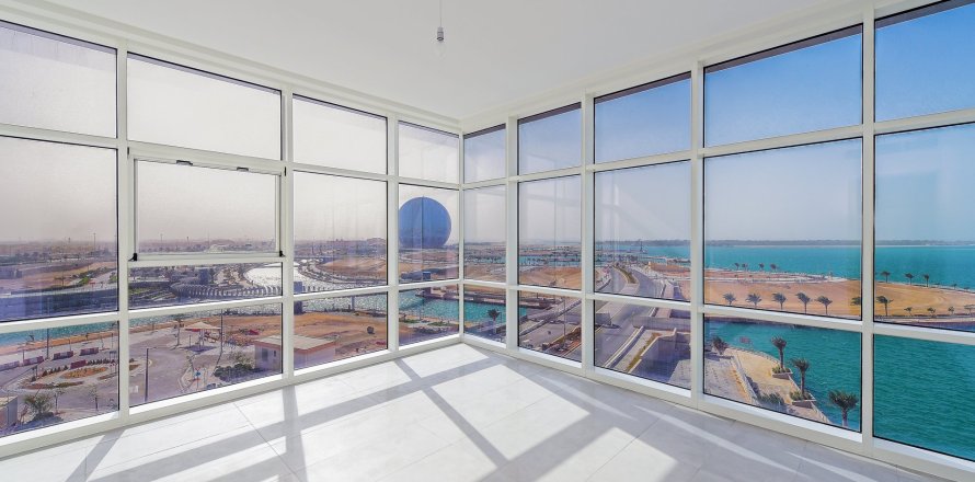 Appartement de 4 chambres à Al Raha Beach, UAE No. 195001